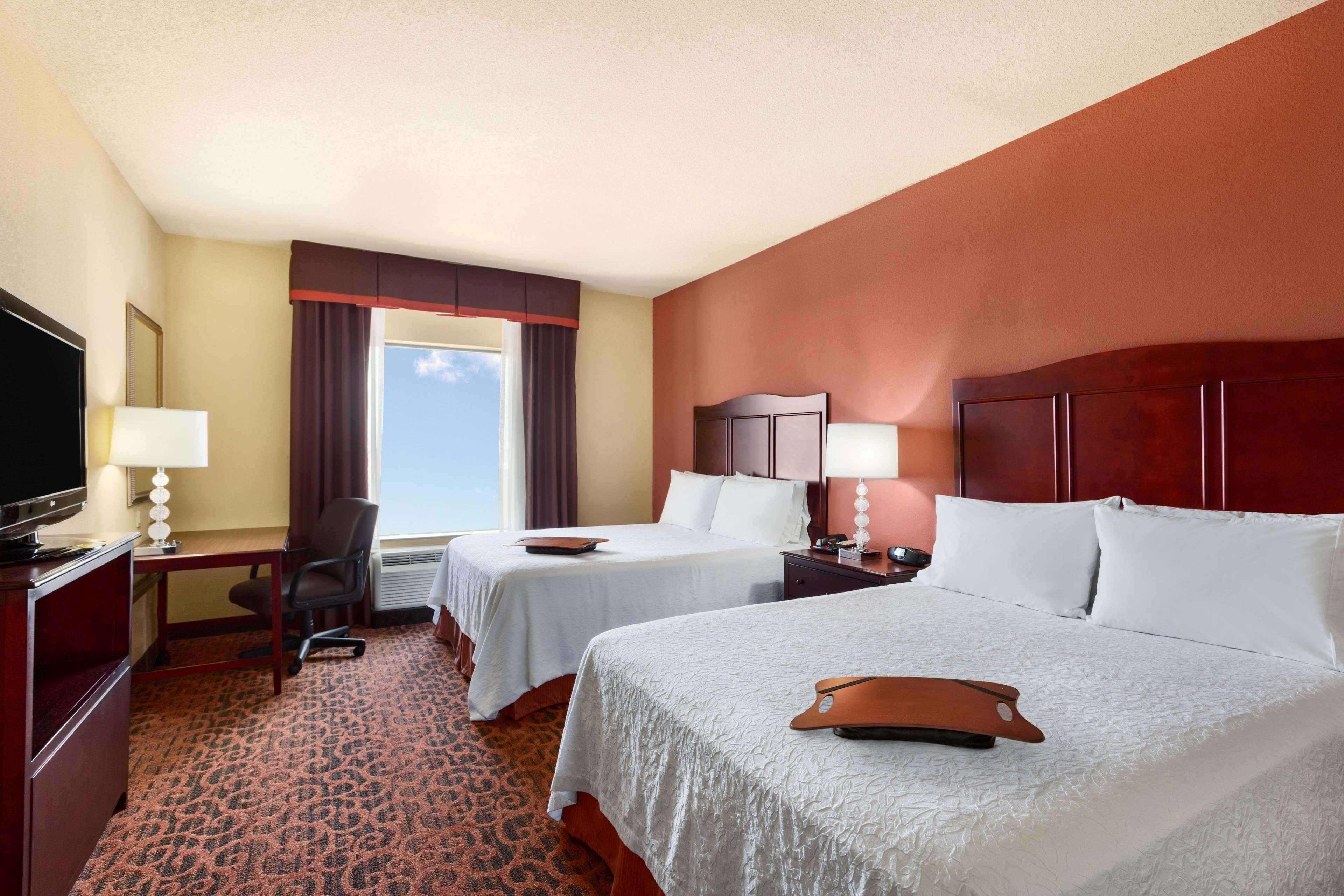 Hampton Inn & Suites Mission Dış mekan fotoğraf