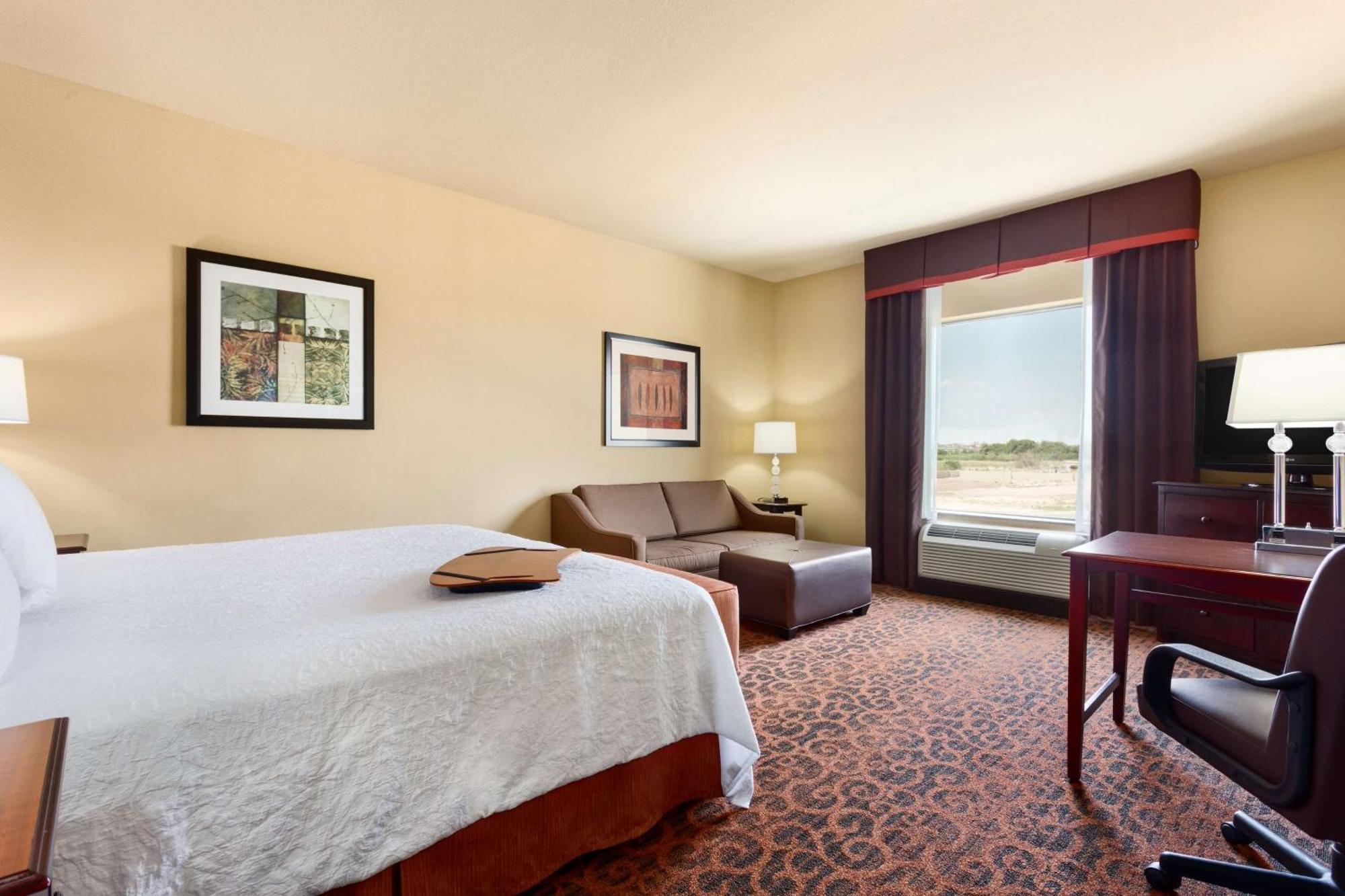 Hampton Inn & Suites Mission Dış mekan fotoğraf